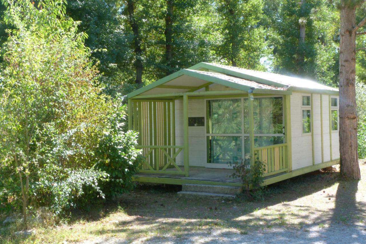 Camping L'Eau Vive Hotel Dauphin Exterior foto