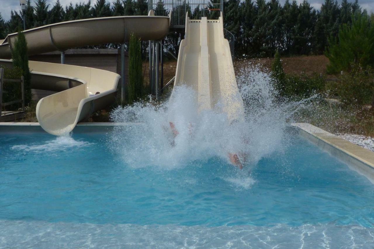 Camping L'Eau Vive Hotel Dauphin Exterior foto